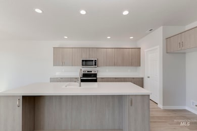 7455 S Menzingers Ave, Meridian, ID 83642 - photo 3