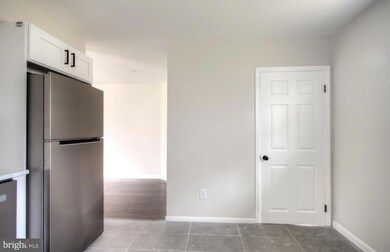 302 Mayfair Ave, Washington Township, NJ 08080 - photo 3