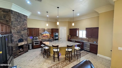 7381 Black Mesa Dr, El Paso, TX 79911 - photo 3