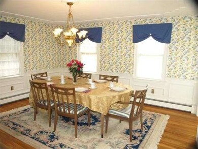 189 Edgewater Dr, Pembroke, MA 02359 - photo 6