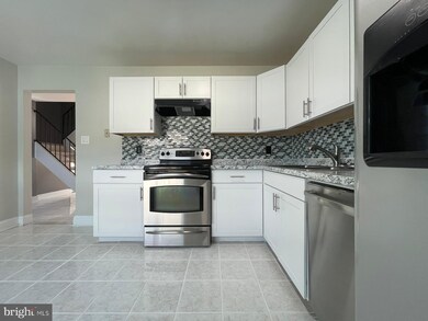 7512 Clemson Ct unit 90, Manassas, VA 20109 - photo 7