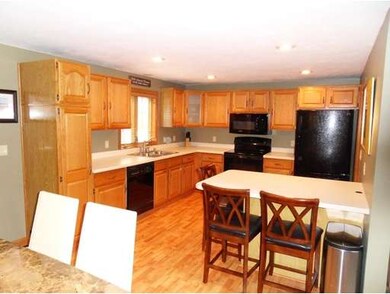 40 Dudley Ln, Sutton, MA 01590 - photo 7