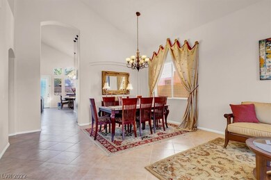 Beautiful entry into living/dining room.