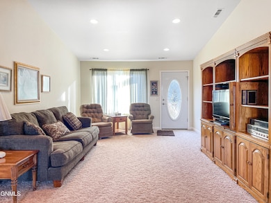 1435 4th St N, Carrington, ND 58421 - photo 3