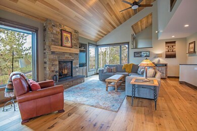 2 Living Room 1