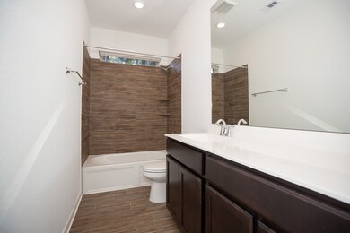 17416 Chestnut Cove Dr, Conroe, TX 77302 - photo 7