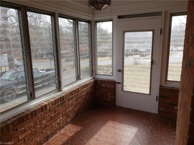 216 Northwood Dr, Asheboro, NC 27203 - photo 5