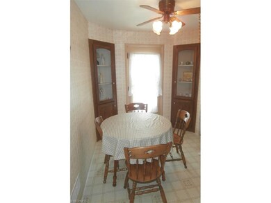 1855 E 300th St, Wickliffe, OH 44092 - photo 6