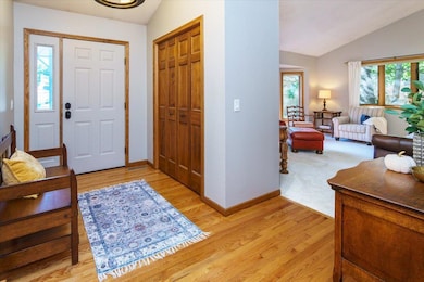 1045 Crest Ridge Ct, Mound, MN 55364 - photo 7