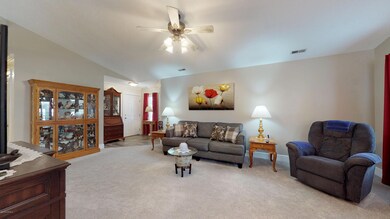 122 Fodder Dr-34