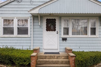 19 Thomas St, Warwick, RI 02886 - photo 7