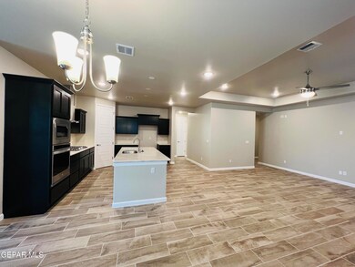 13171 Gusart Ave, El Paso, TX 79928 - photo 6