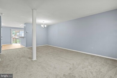 1504 Coventry Pointe Ln, Pottstown, PA 19465 - photo 5