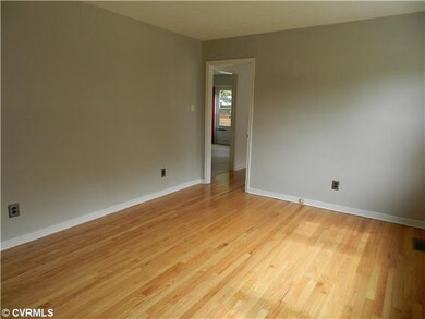 12480 Clinton Heights Dr, Ashland, VA 23005 - photo 2