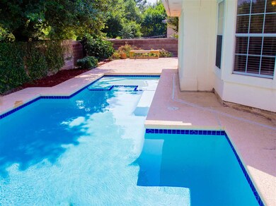 203 Oriole Ln, Laredo, TX 78045 - photo 3