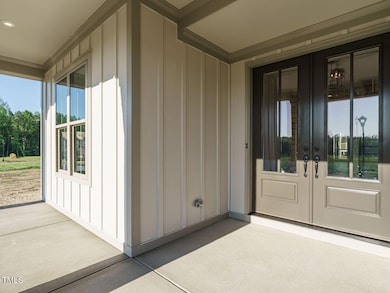 003-1280x960-front-porch