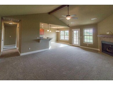 1312 Willow Oak St, Elkins, AR 72727 - photo 5