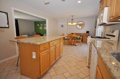 152 Faulkner Ave, Wilmington, MA 01887 - photo 5