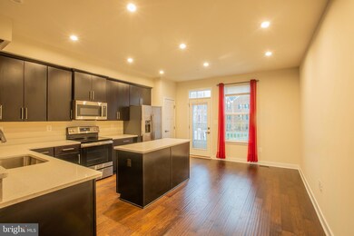 724 Sky Bridge Dr, Upper Marlboro, MD 20774 - photo 7