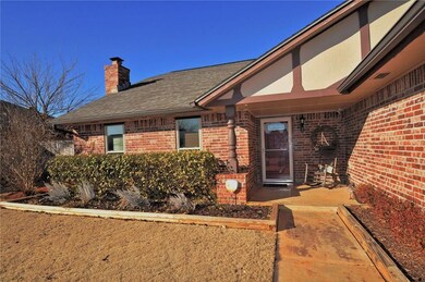 1909 Briar Hill St, Moore, OK 73160 - photo 3