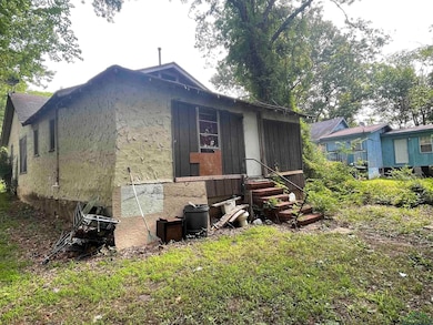 View of side of home