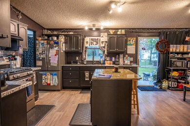 112 S College St, Adams, WI 53910 - photo 4