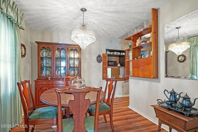 6221 Alexon Dr, Jacksonville, FL 32210 - photo 7