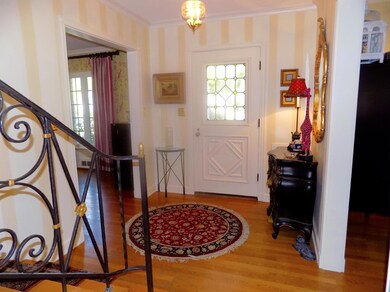 2665 Brentwood Rd, Columbus, OH 43209 - photo 6