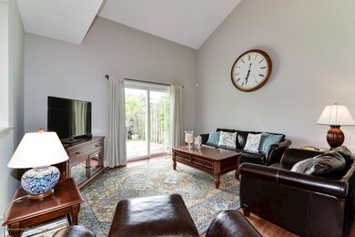 014_18_Fieldcrest_Way_263090_434428