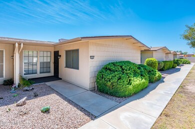 10707 W Santa fe Dr, Sun City, AZ 85351 - photo 4