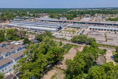 717 Service St, Houston, TX 77009 - photo 3