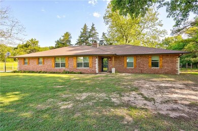 36904 Willow View Rd, Tecumseh, OK 74873 - photo 4