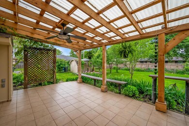 1252 Saling Dr, Columbus, OH 43229 - photo 5