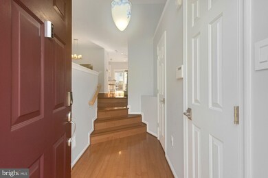 2521 Polly Jefferson Way, Herndon, VA 20171 - photo 2