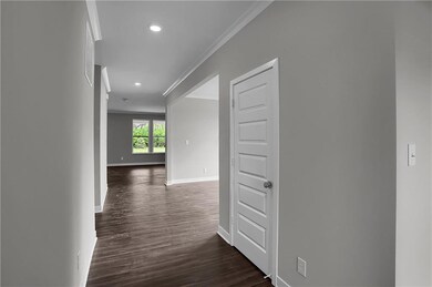 Great neutral colors throughout this home!