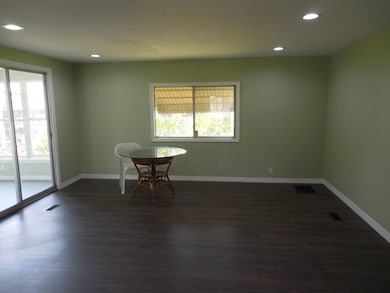 5649 Newman Dr, Port Orange, FL 32127 - photo 5