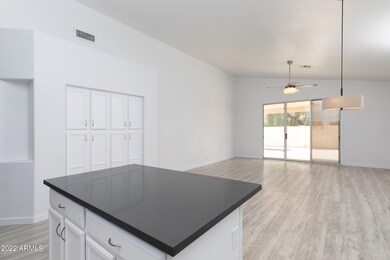 7251 E Lakeview Ave, Mesa, AZ 85209 - photo 7