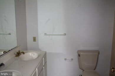 301 Ryan Rd, Glen Burnie, MD 21061 - photo 2