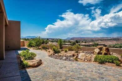 33-2543 E Granite Way- www.lystpros.com