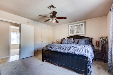 4706 W Gail Dr-22