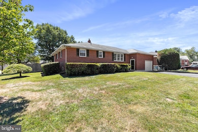 44 E Champlain Ave, Wilmington, DE 19804 - photo 2