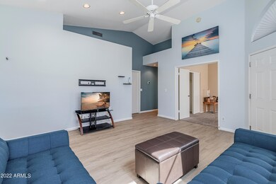 1706 E Fremont Rd-10