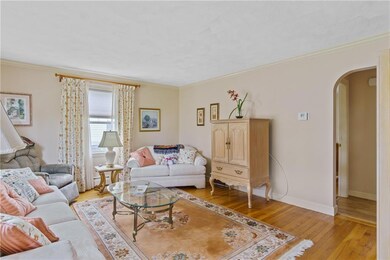 14 Massachusetts St, Cranston, RI 02920 - photo 4