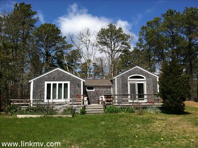10 Linaweaver Ln, West Tisbury, MA 02575 - photo 2
