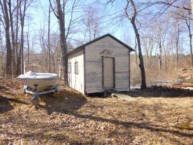 16 Clark Ave, Amherst, NH 03031 - photo 3