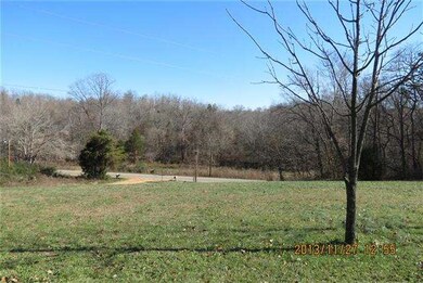 3900 Highway 49, Tennessee Ridge, TN 37178 - photo 2