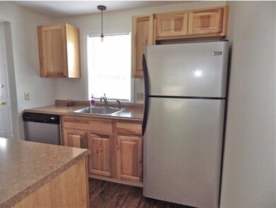 22 Great Falls Dr unit 219, Concord, NH 03303 - photo 5