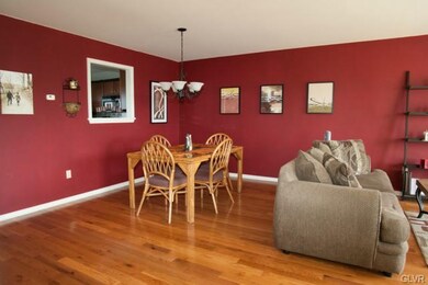 236 N Oak St, Freemansburg, PA 18017 - photo 6