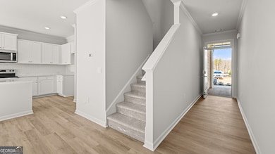 8_GA_FloweryBranch_Waypoint_SalisburyGTH_Entryway