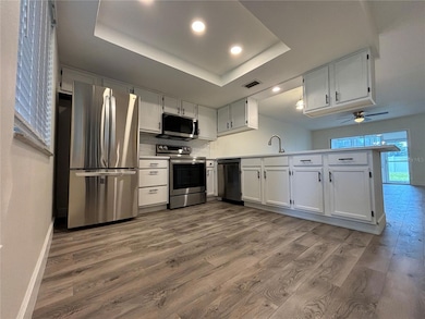 2300 Bancroft Cir S unit B, Palm Harbor, FL 34683 - photo 4